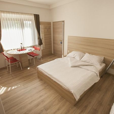 Sweet Dreams Rooms&Apartments Postojna Buitenkant foto