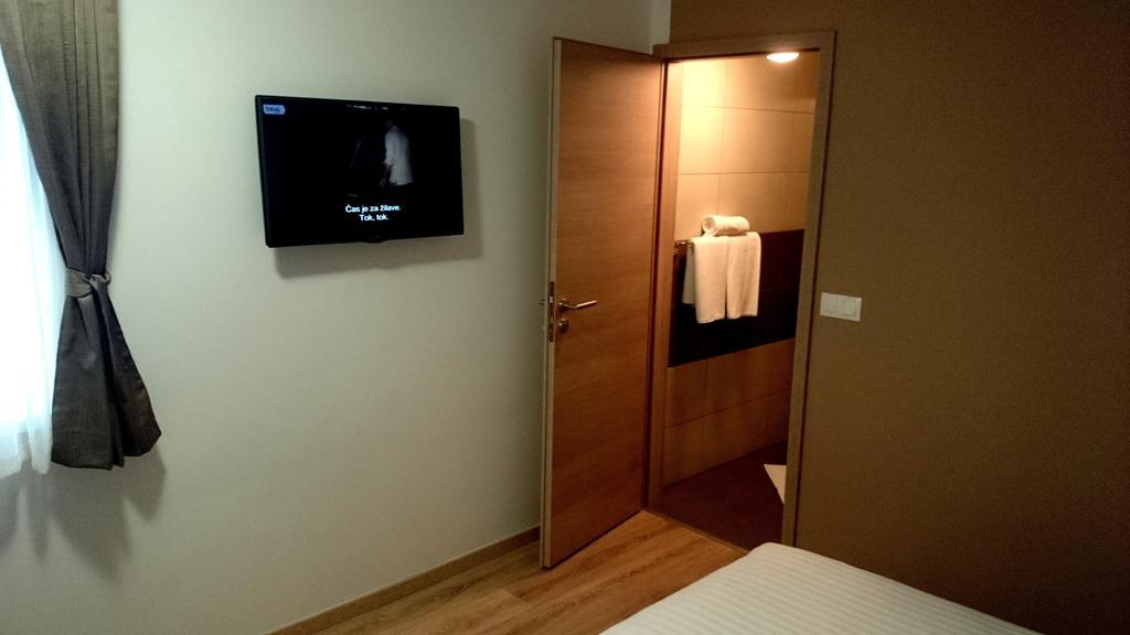 Sweet Dreams Rooms&Apartments Postojna Kamer foto